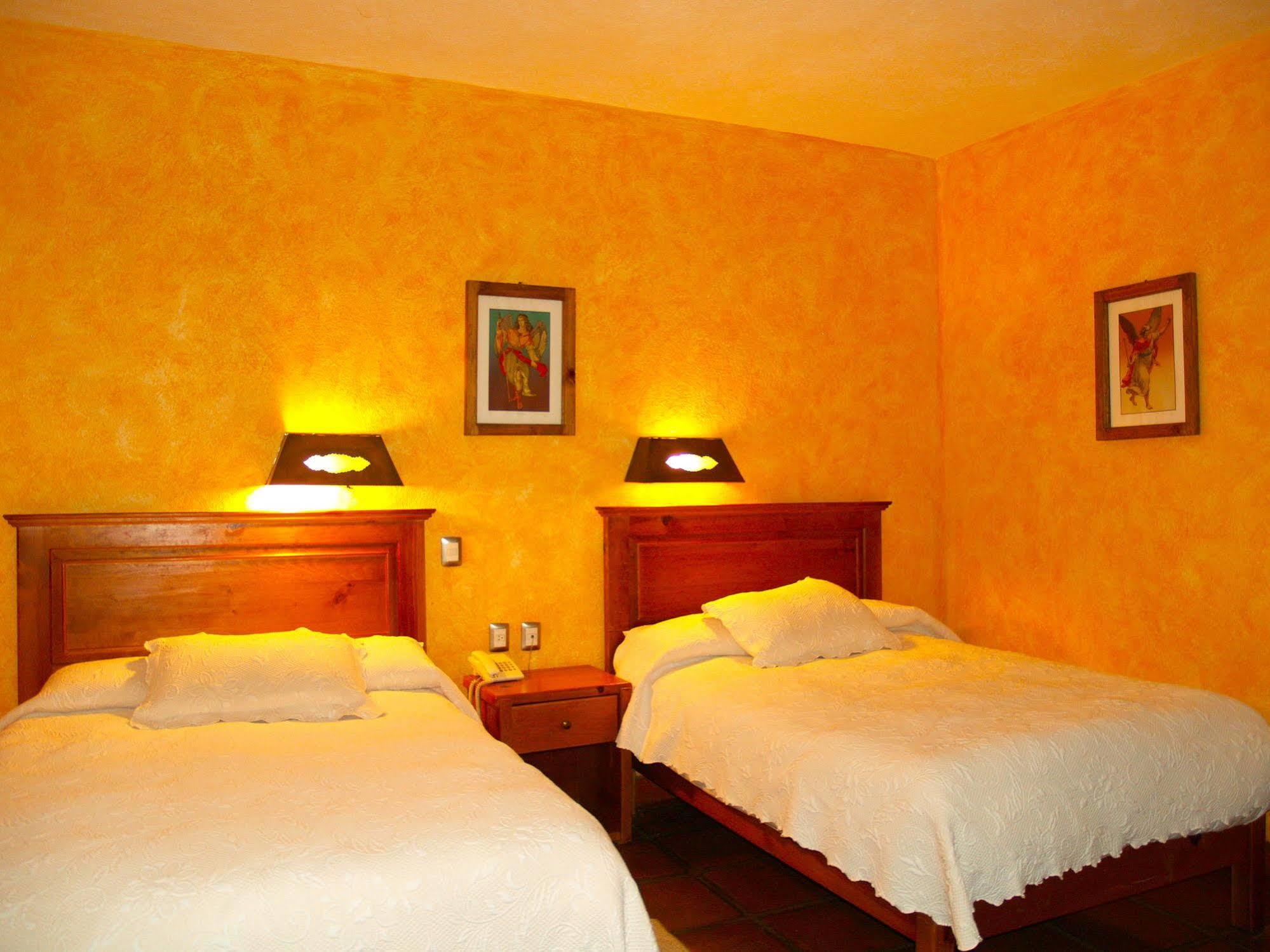 Hotel Refugio del Angel Pátzcuaro Buitenkant foto