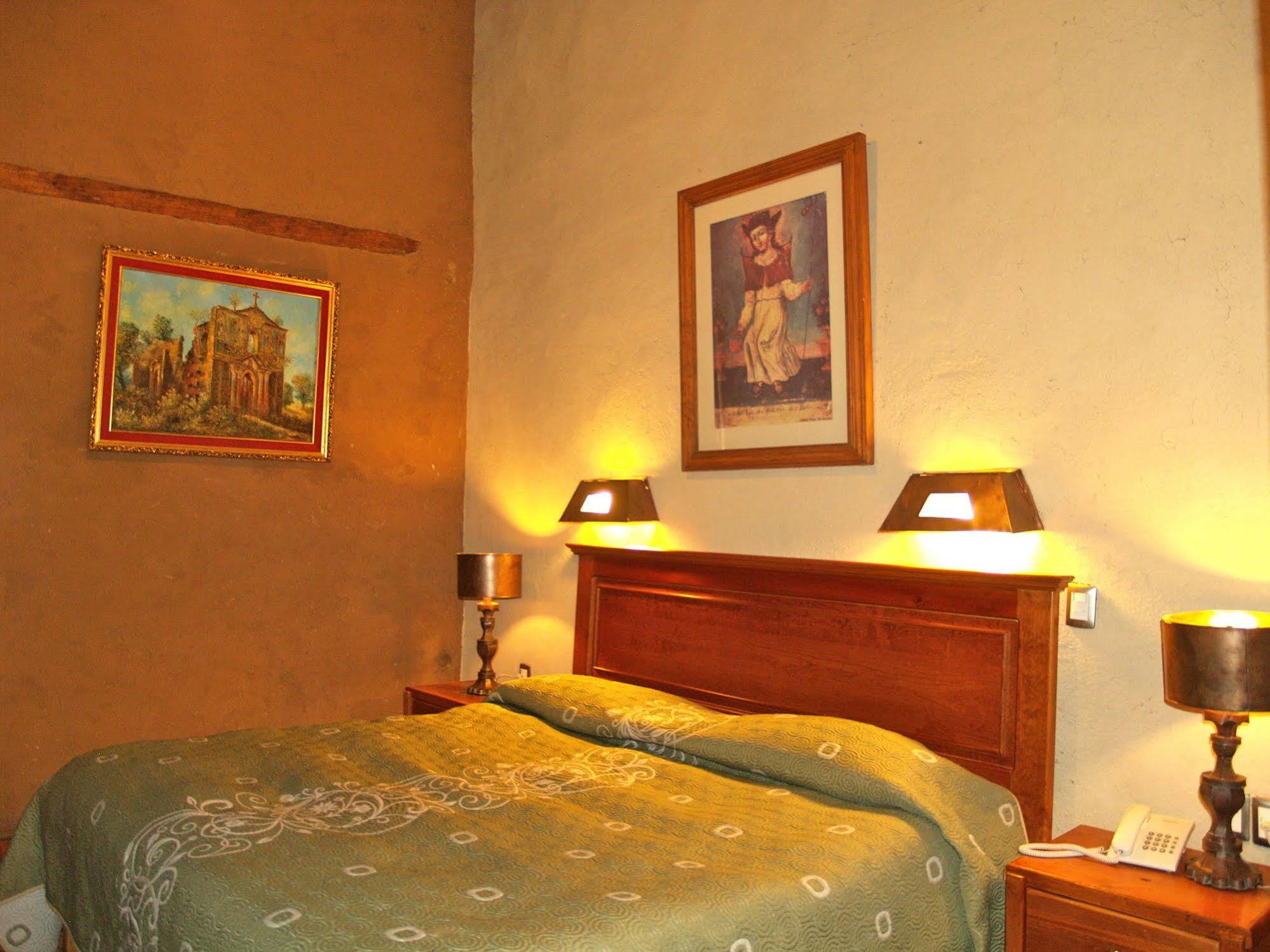 Hotel Refugio del Angel Pátzcuaro Buitenkant foto