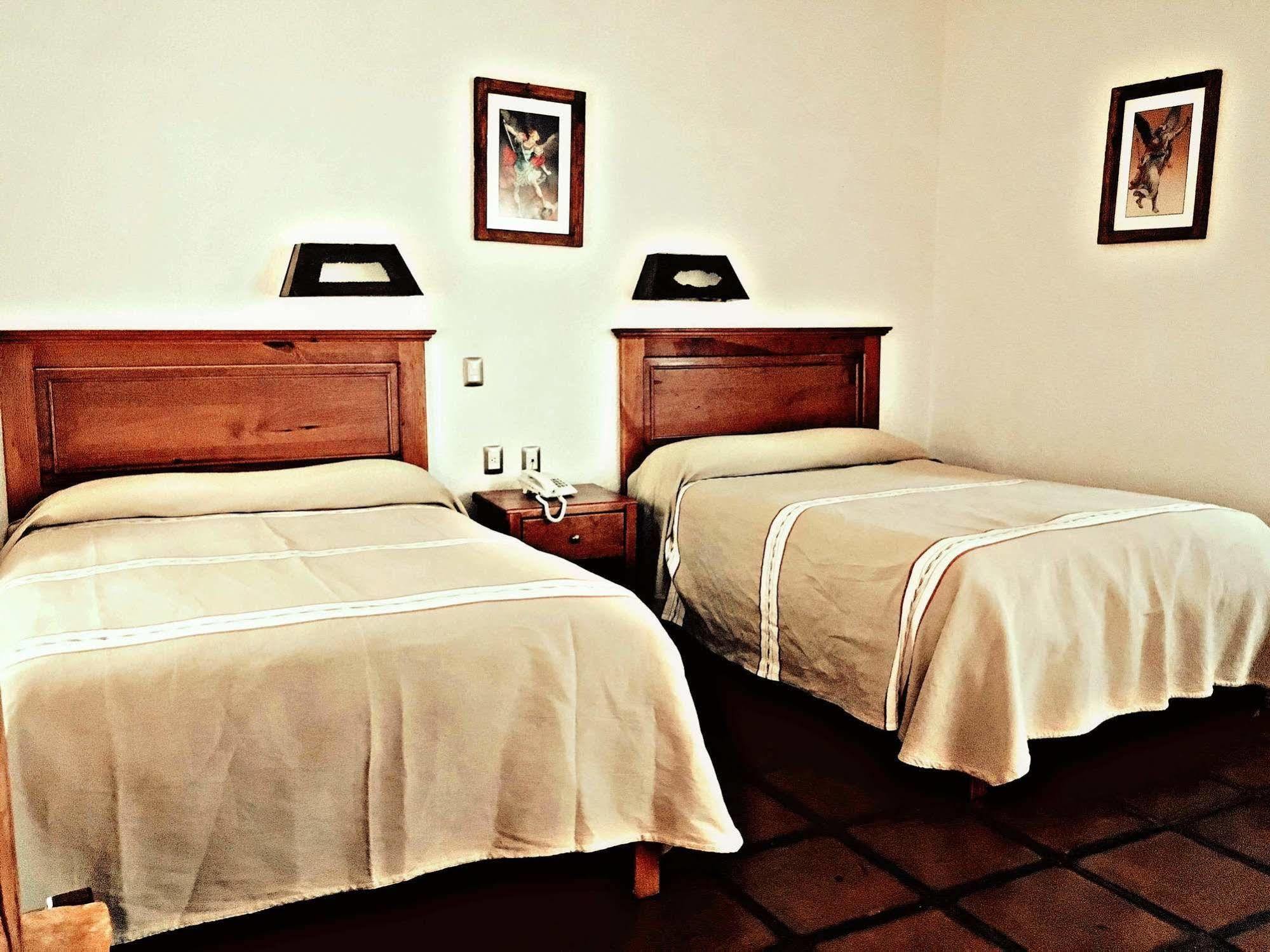 Hotel Refugio del Angel Pátzcuaro Buitenkant foto